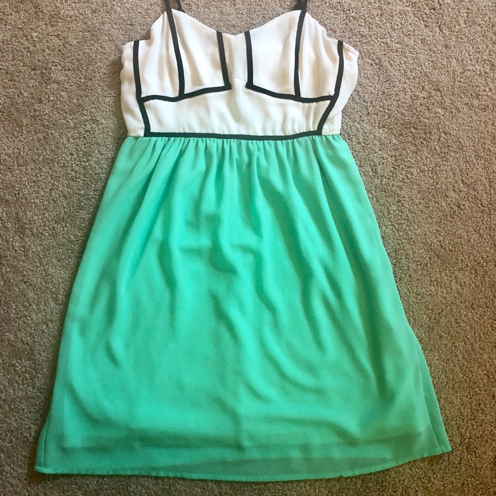 2/$20 Jealous Tomato Green and White Dress